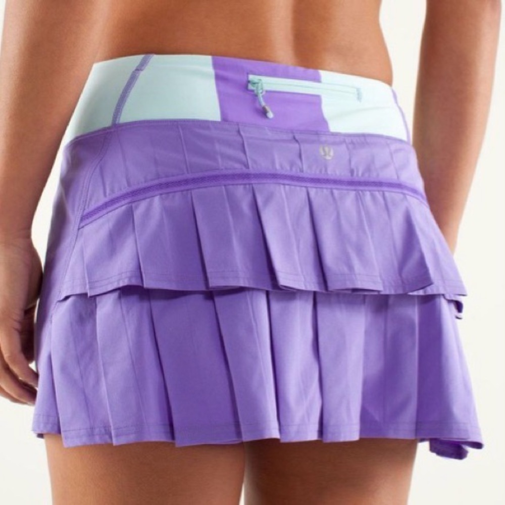 Lululemon Pace Setter Run Tennis  Purple and Aqua Athletic Skirt/Skort Size 10